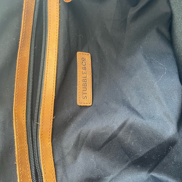 Stubble and Co | The Weekender XL in Olive NWOT - Picture 7 of 8